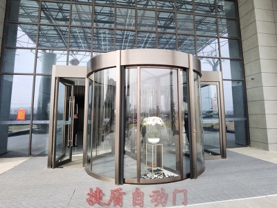 揚州神州交通集團