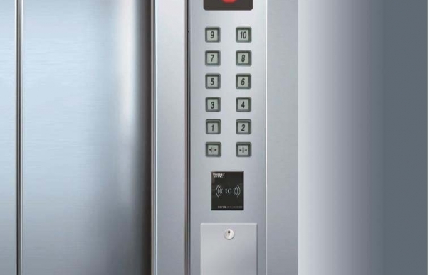 電梯刷卡控制系統(tǒng)